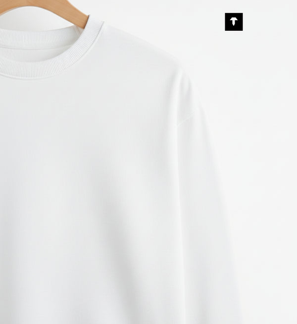 WHITE - BASIC SWEATSHIRT